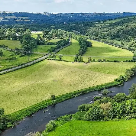 The Coach House 5 Star 度假居 *