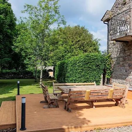 The Coach House 5 Star *