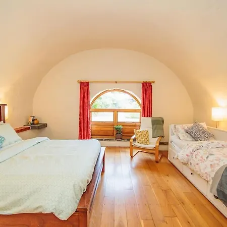 The Coach House 5 Star 度假居 *