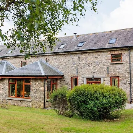 The Coach House 5 Star