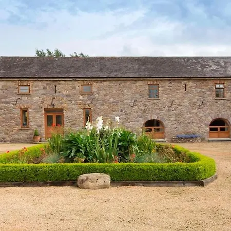 The Coach House 5 Star