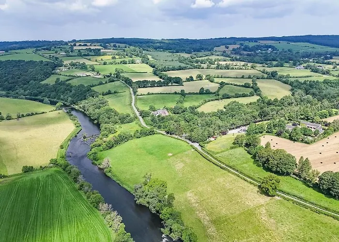 The Coach House 5 Star *